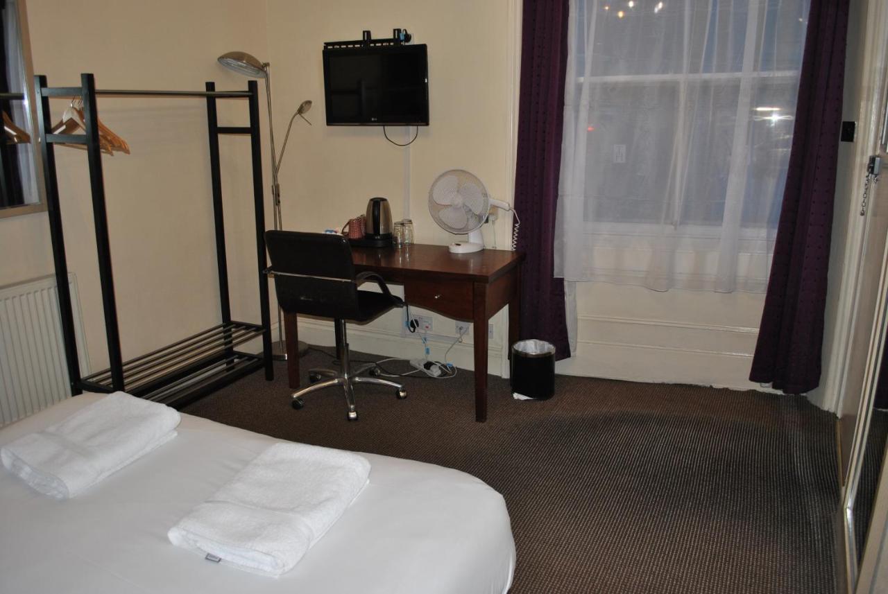 ทาวน์เฮาส์รูมส์ Hotel เฮสติงส์ ภายนอก รูปภาพ