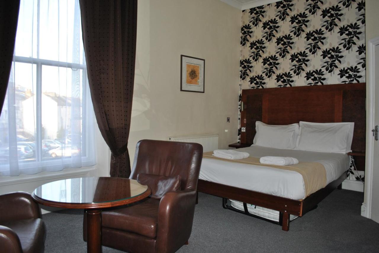 ทาวน์เฮาส์รูมส์ Hotel เฮสติงส์ ภายนอก รูปภาพ
