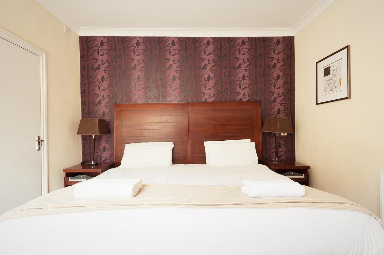 ทาวน์เฮาส์รูมส์ Hotel เฮสติงส์ ภายนอก รูปภาพ
